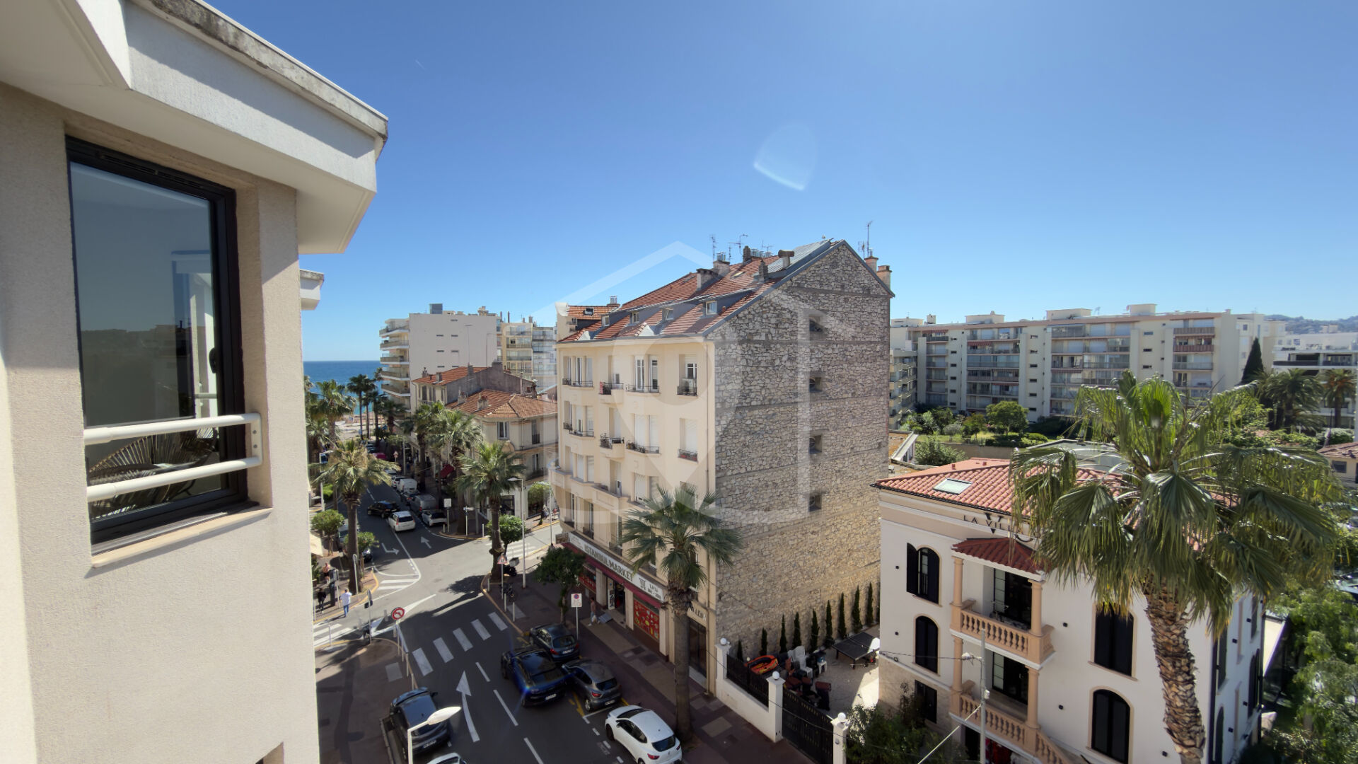Juan-les-Pins – Emplacement exceptionnel à deux pas de la mer